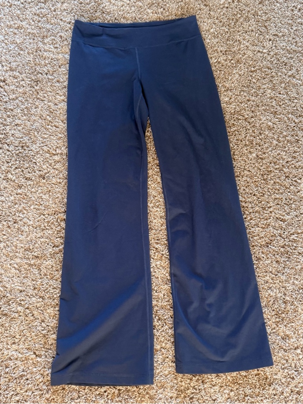 Women’s Under Armour Flare Gray Pants - Size Medium